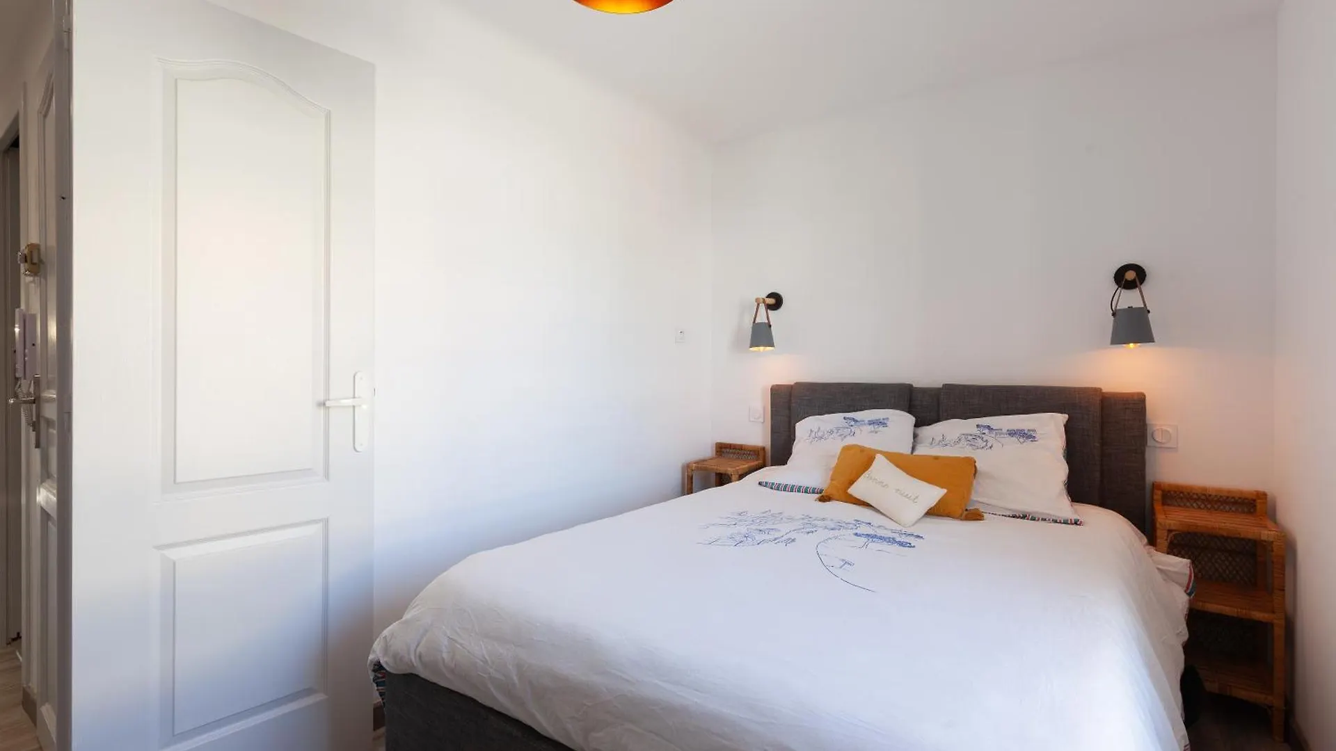 T2 Lumineux Refait A Neuf Apartment Sanary-sur-Mer France